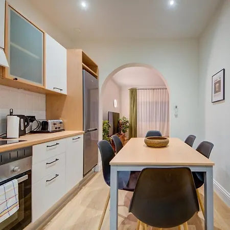 New 3bdr Luxury Seaside With Heated Jacuzzi - Location In Apartment Sliema