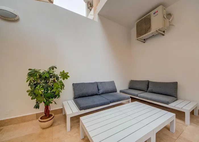 New 3bdr Luxury Seaside With Heated Jacuzzi - Location In *