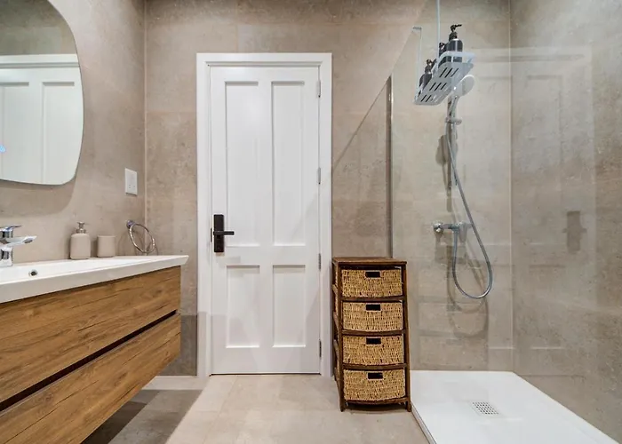 New 3bdr Luxury Seaside With Heated Jacuzzi - Location In Apartamento *