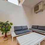 New 3bdr Luxury Seaside With Heated Jacuzzi - Location In *