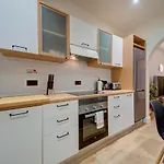 דירה New 3bdr Luxury Seaside With Heated Jacuzzi - Location In *