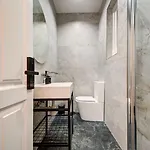New 3bdr Luxury Seaside With Heated Jacuzzi - Location In *