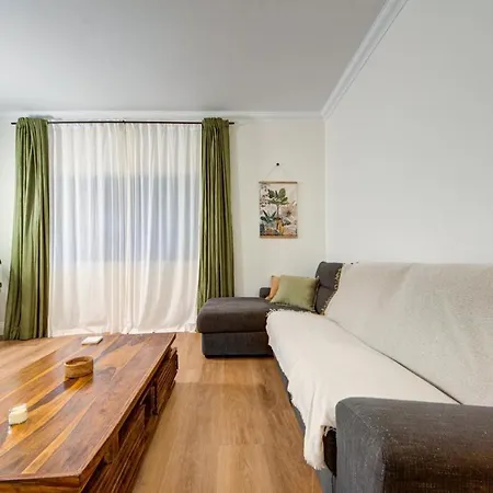 New 3bdr Luxury Seaside With Heated Jacuzzi - Location In Apartmán