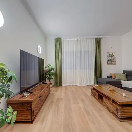 New 3bdr Luxury Seaside With Heated Jacuzzi - Location In * Sliema
