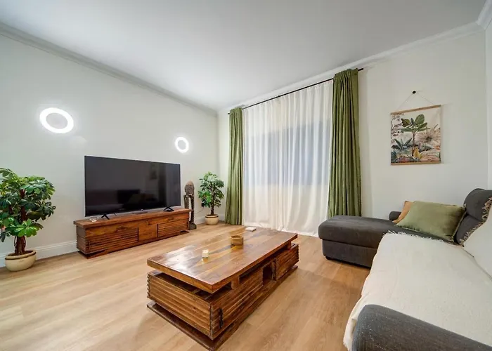 New 3bdr Luxury Seaside With Heated Jacuzzi - Location In * 斯利马