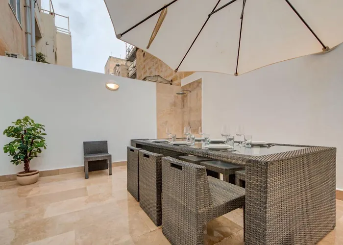 Apartment New 3bdr Luxury Seaside With Heated Jacuzzi - Location In