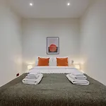 New 3bdr Luxury Seaside With Heated Jacuzzi - Location In Apartmán *