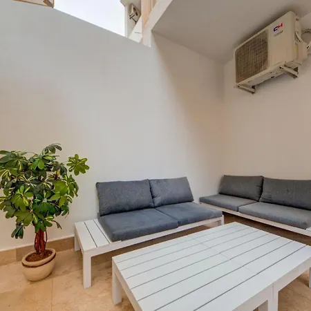 New 3bdr Luxury Seaside With Heated Jacuzzi - Location In *