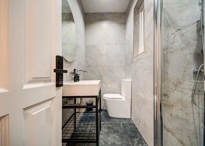 New 3bdr Luxury Seaside With Heated Jacuzzi - Location In *