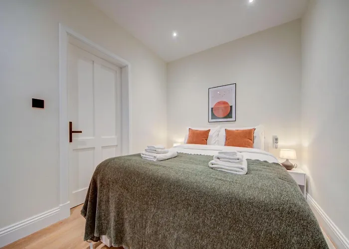 Apartament New 3bdr Luxury Seaside With Heated Jacuzzi - Location In